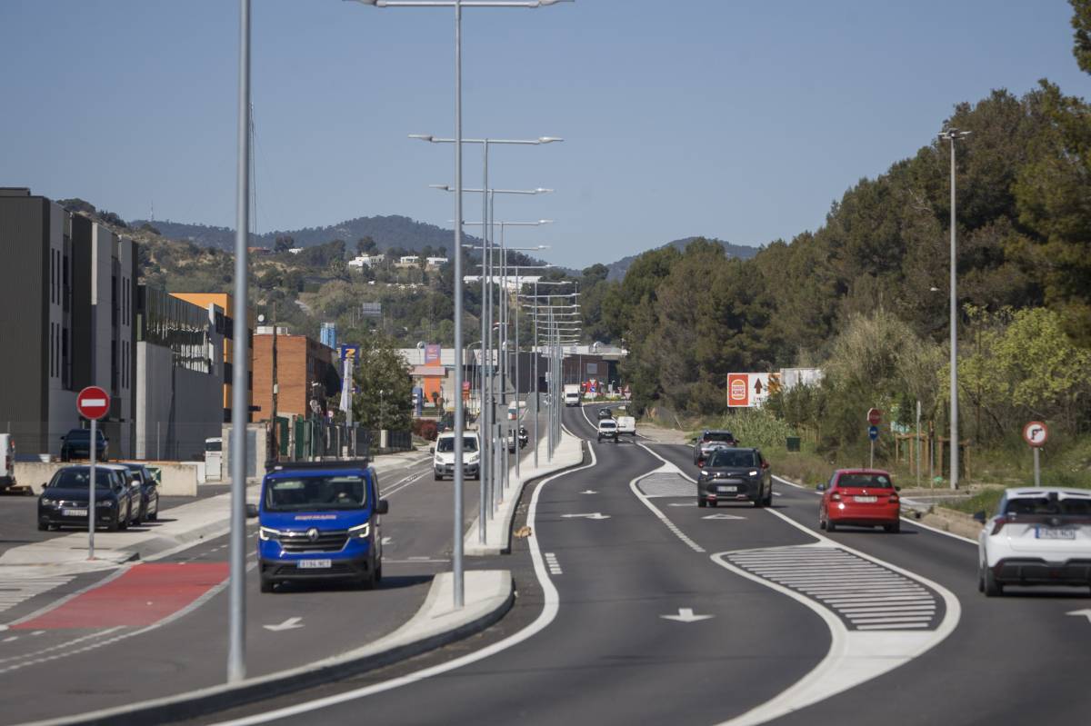Ultimen la transformació de la carretera de Rubí