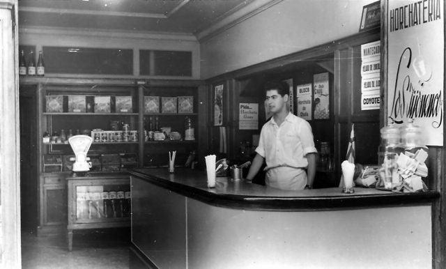 Els Xixonencs, botiga centenària: 