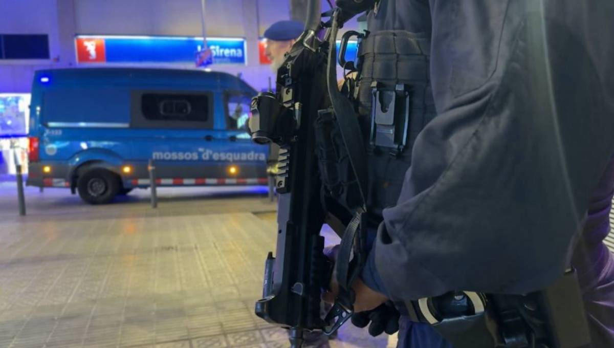 Els Mossos detenen 87 persones amb gairebé 300 antecedents acumulats en un dispositiu a Barcelona 