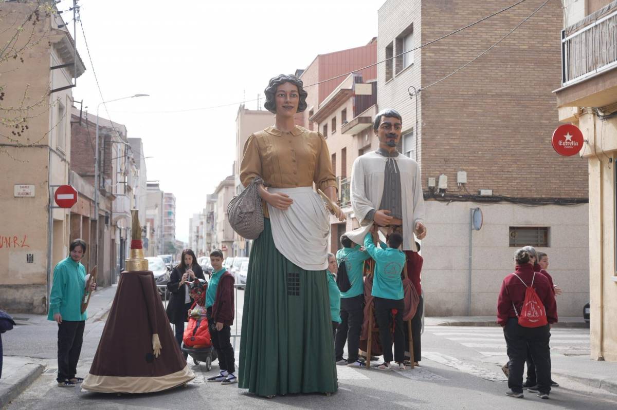 La Plantada de Gegants del Ciervo pel seu aniversari