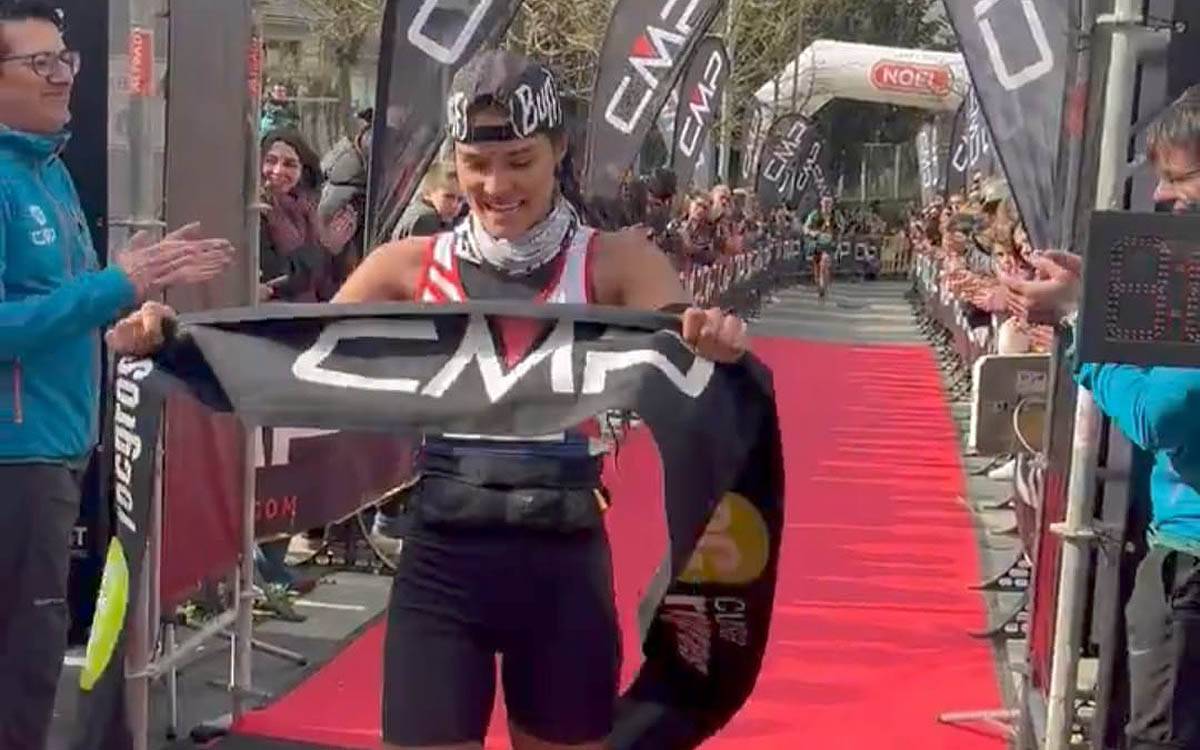 Núria Tarragó es proclama campiona de Catalunya de trail a Hostalets de Balenyà