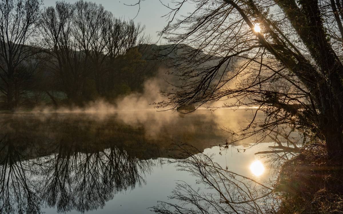 Hivern-primavera a Osona i el Lluçanès: fum àrtic al riu Ter, a Masies de Voltregà, març del 2026.