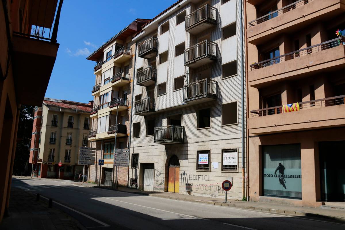 En marxa la rehabilitació de l'antiga caserna de Sant Joan de les Abadesses per fer-hi pisos de protecció oficial