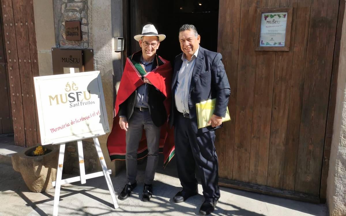 Sant Fruitós de Bages i Sucre refermen el seu agermanament a través de la cultura