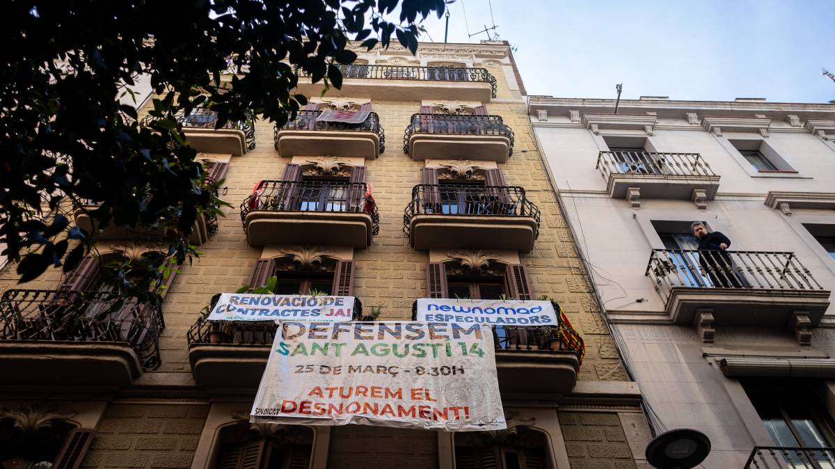 Els fantasmes de la Casa Orsola reapareixen en una nova finca en lluita a Gràcia