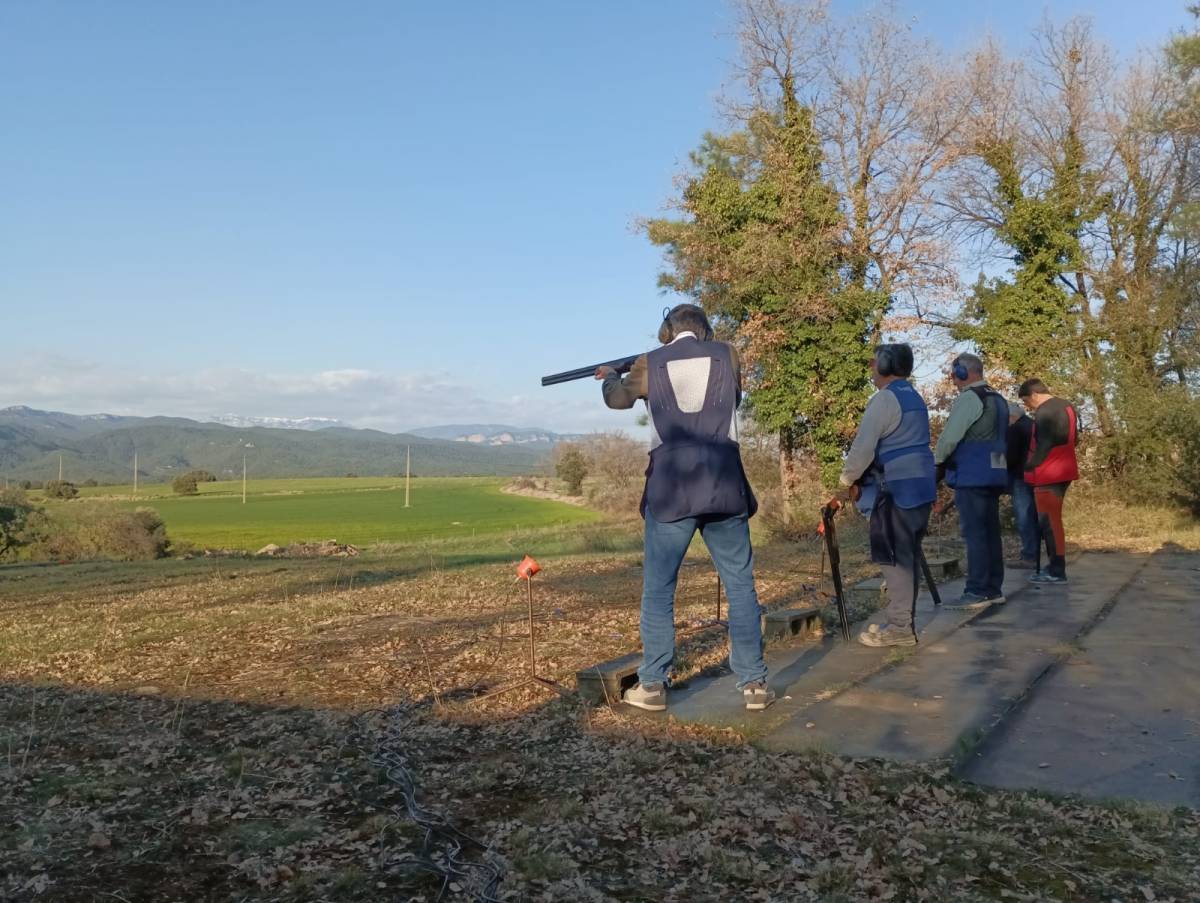 Tret de sortida de la dotzena edició de la Lliga Comarcal del Solsonès de Tir al Plat 
