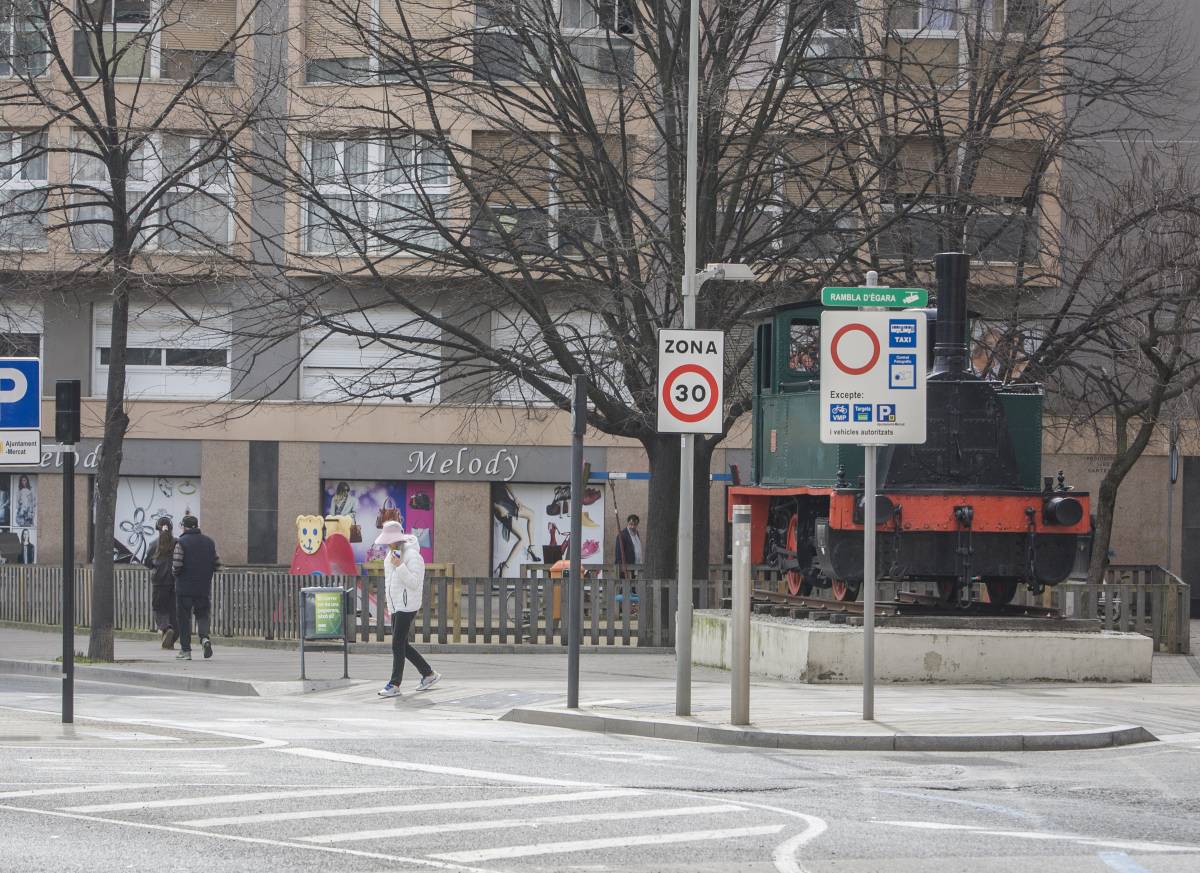 Rambla màquina del tren - Nebridi Aróztegui