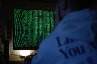 Consells per evitar patir estafes aquesta Setmana Santa: no cometis aquests errors