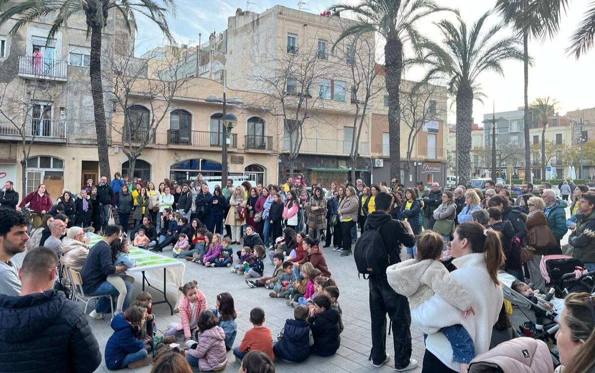 La Ràpita alça la veu contra la retallada de línies educatives