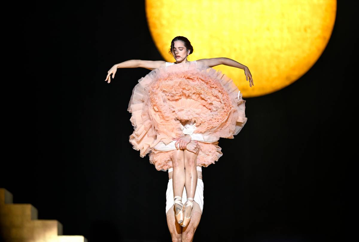 Què passarà amb la gira de Rosalía després de la cancel·lació del concert a Milà?