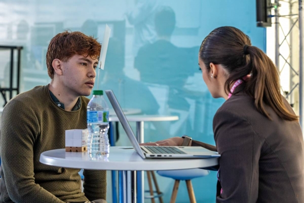 El 'matx' que molts joves fan més enllà de Tinder: 