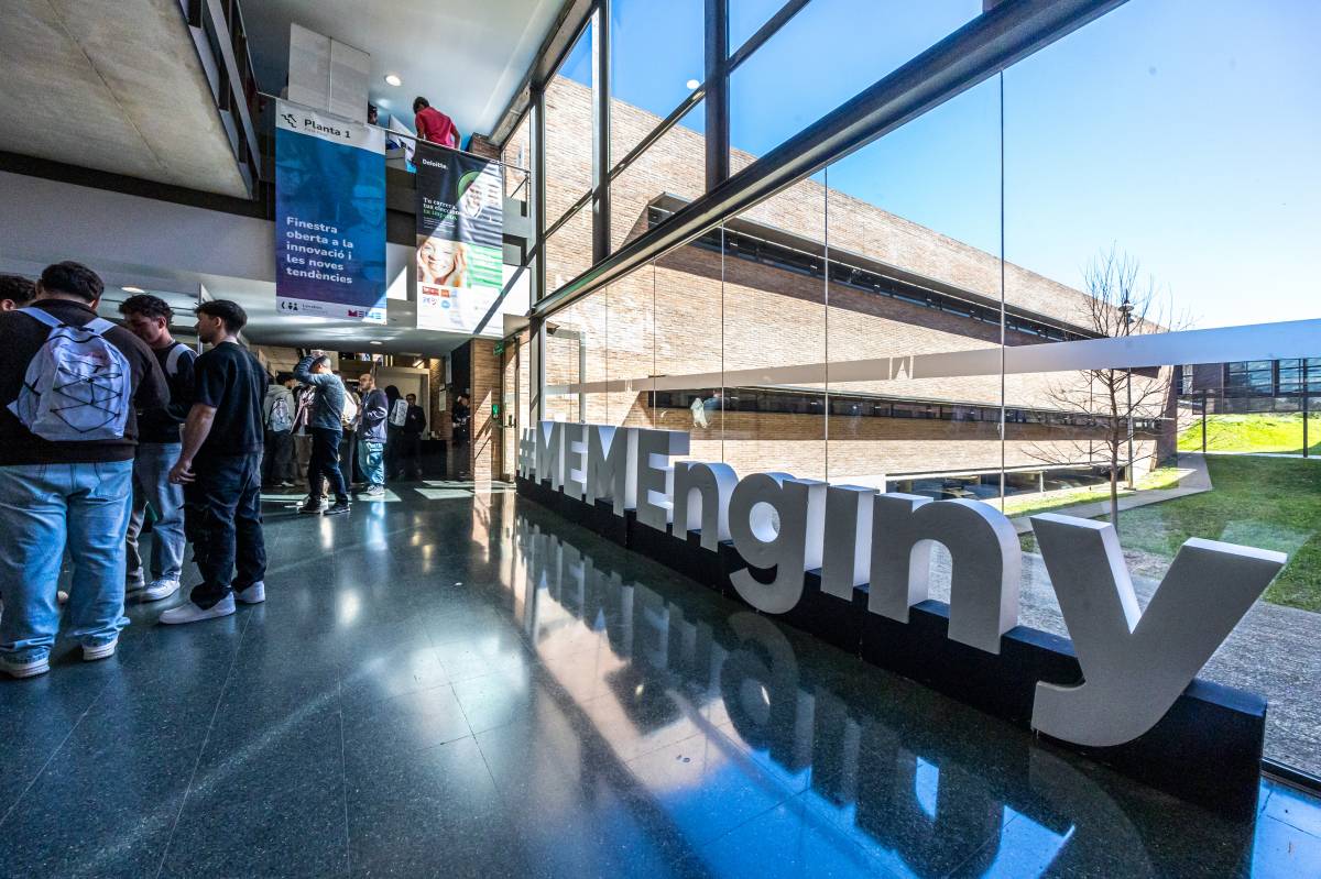 Cartell de la 12a edició de MEMEnginy a la UAB - Juanma Peláez Cartell de la 12a edició de MEMEnginy a la UAB