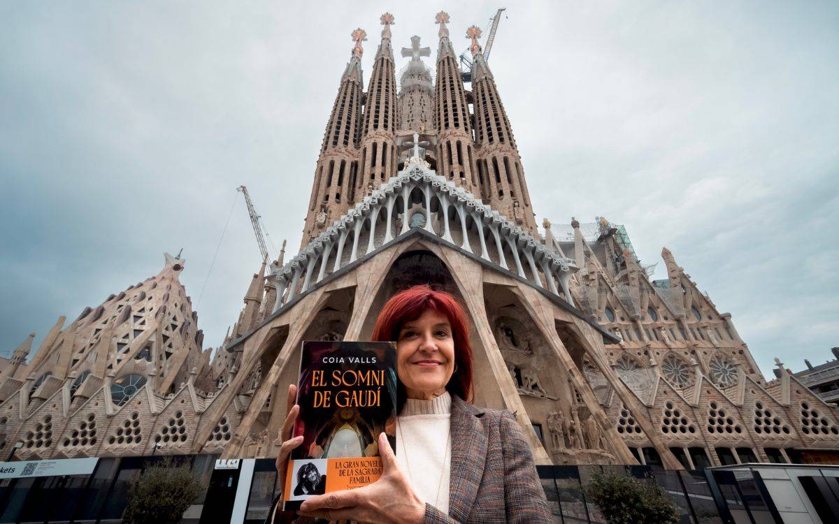 La reusenca Coia Valls reivindica les dones invisibilitzades de la Sagrada Família en la seva nova novel·la