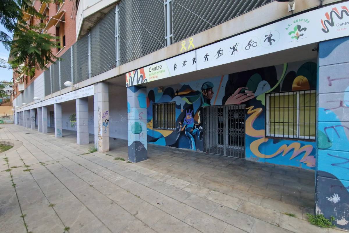 L’Ajuntament de Rubí intervé en un assentament de sensellar