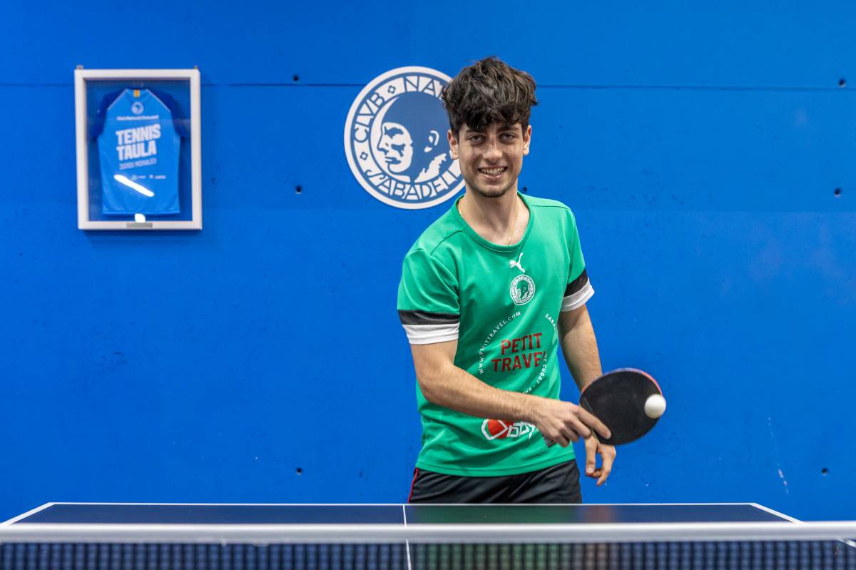 El sabadellenc porta tota la vida jugant a tennis taula - Juanma Peláez El sabadellenc porta tota la vida jugant a tennis taula