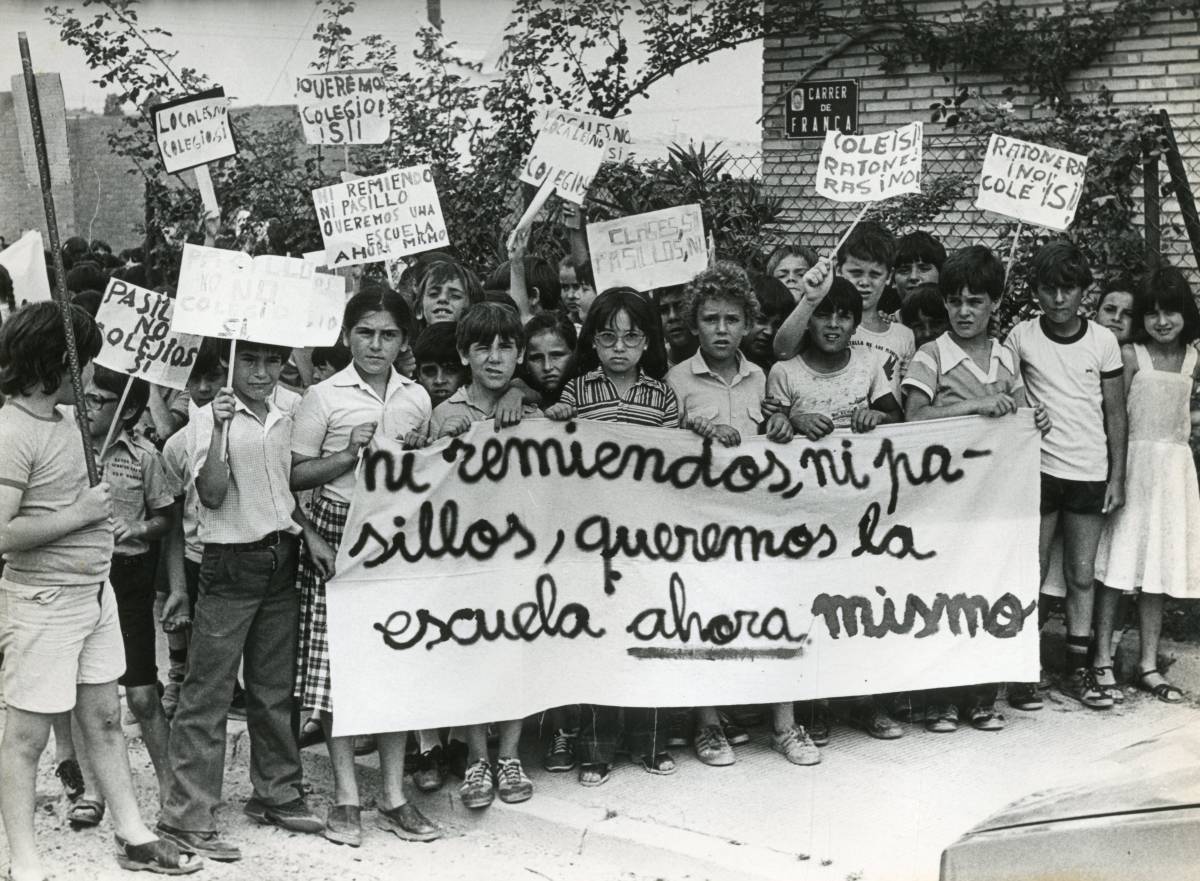 La manca d’escola per resoldre