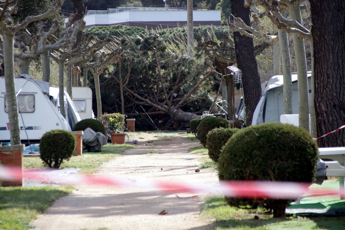 Vuit ferits pels efectes de la ventada d'aquest diumenge