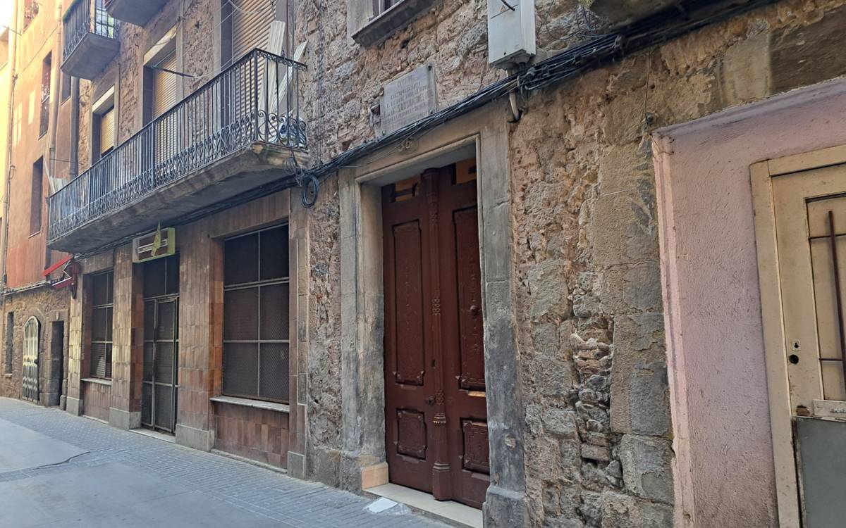 Desokupes d'un fons voltor per fer fora una dona i els seus tres fills d'un pis al Barri Antic