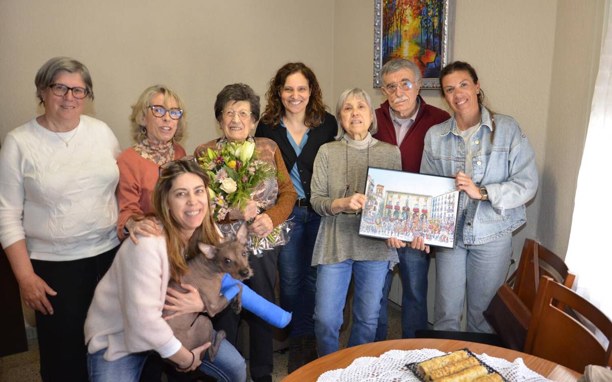 L'Ajuntament de Manresa homenatja Pilar Vidal Cònsul pel seu centenari