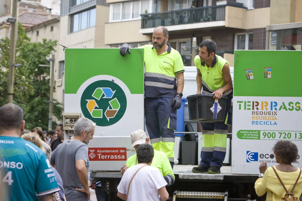 La deixalleria mòbil de Terrassa assoleix els 31.600 usuaris durant el 2025