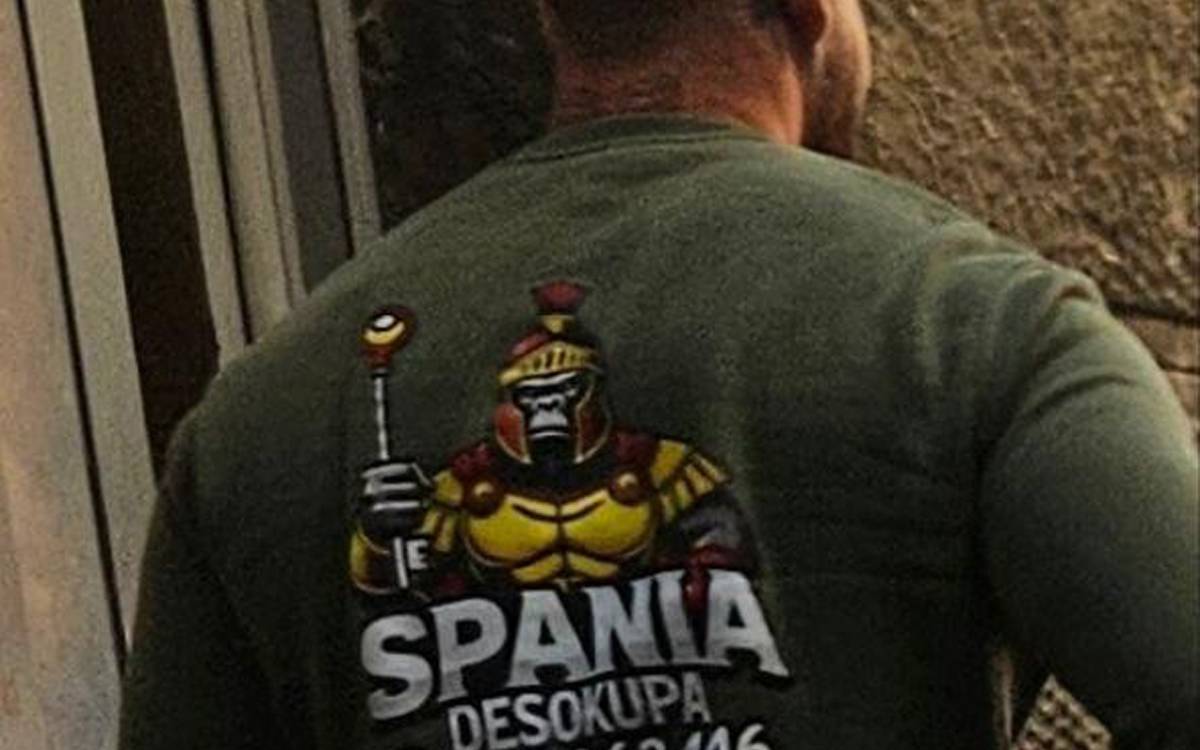 Desokupes d'un fons voltor per fer fora una dona i els seus tres fills d'un pis al Barri Antic