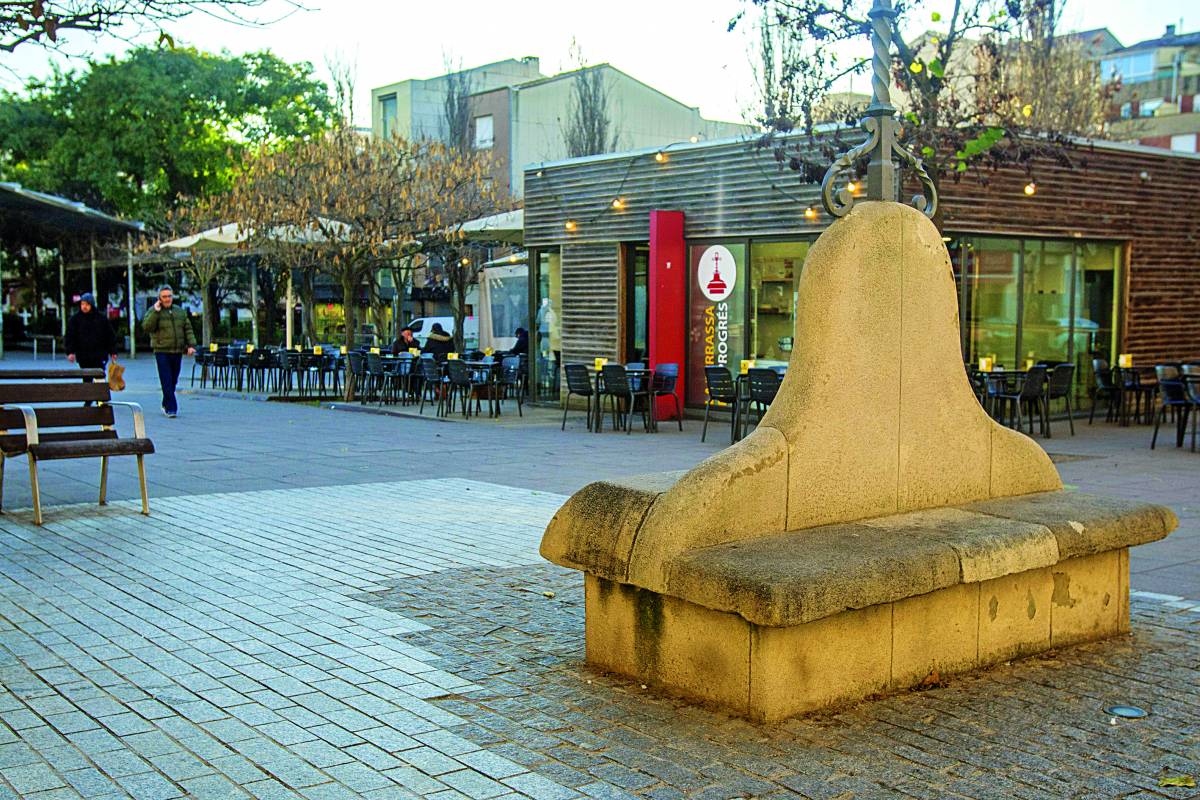 Plaça del Progrés - Nebridi Aróztegui Plaça del Progrés