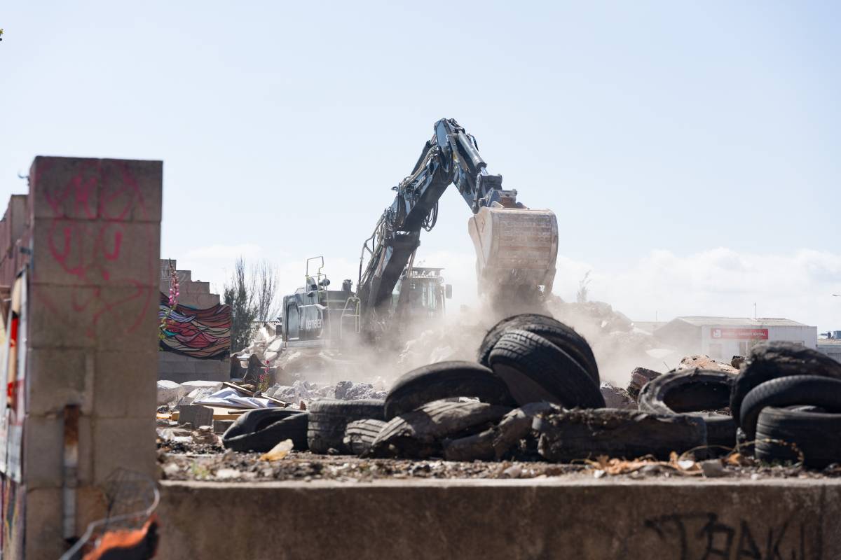 FOTOS | Comencen les obres de nou tanatori de Torra a Gràcia
