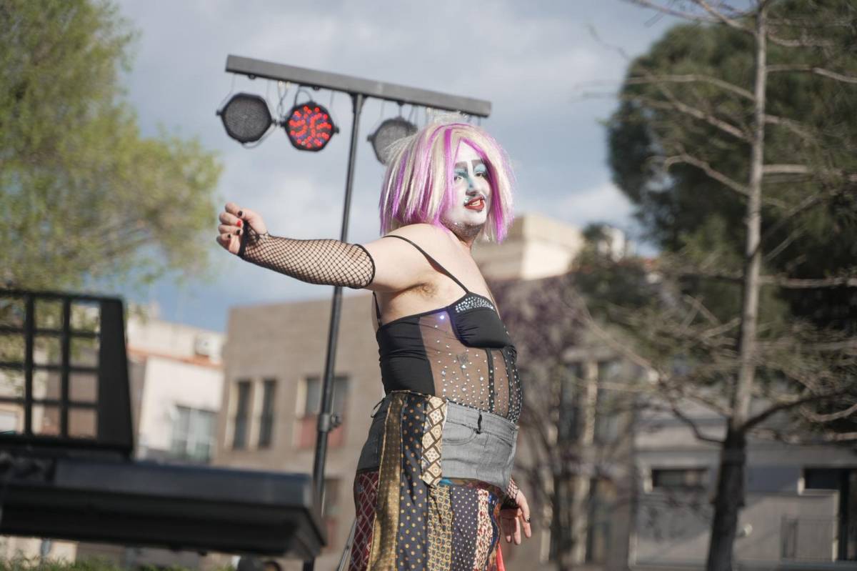 FOTOS | L'entitat La Mandarina celebra el Dia de la Visibilitat Trans