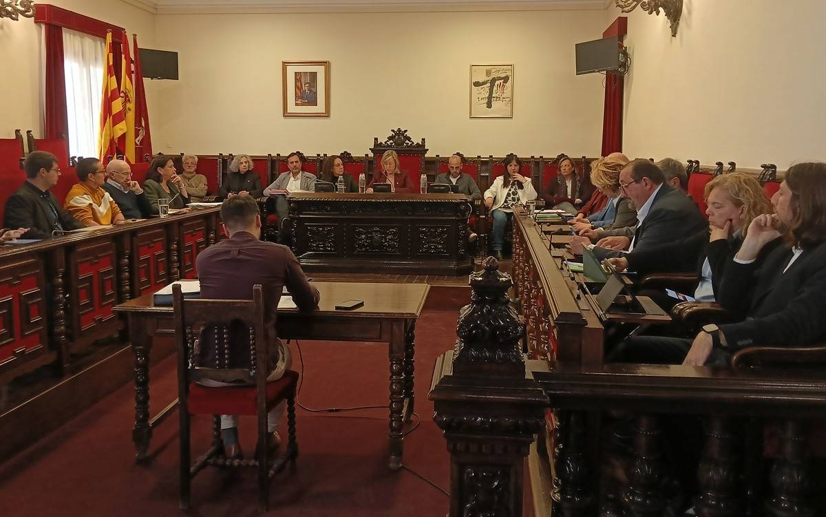 Tortosa dona llum verda al pressupost del 2026 amb el suport de la CUP