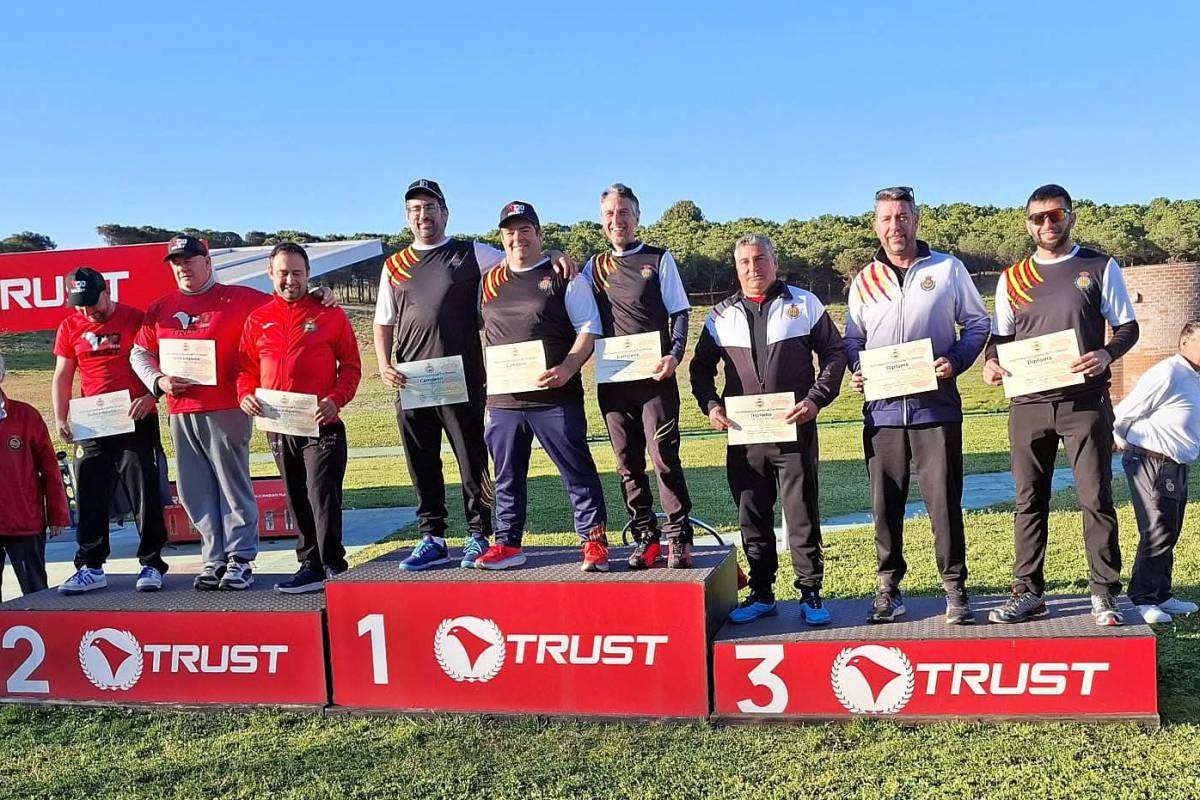 Tercer lloc de la classificació per equips Federacions amb la Catalana B - RFEDETO 