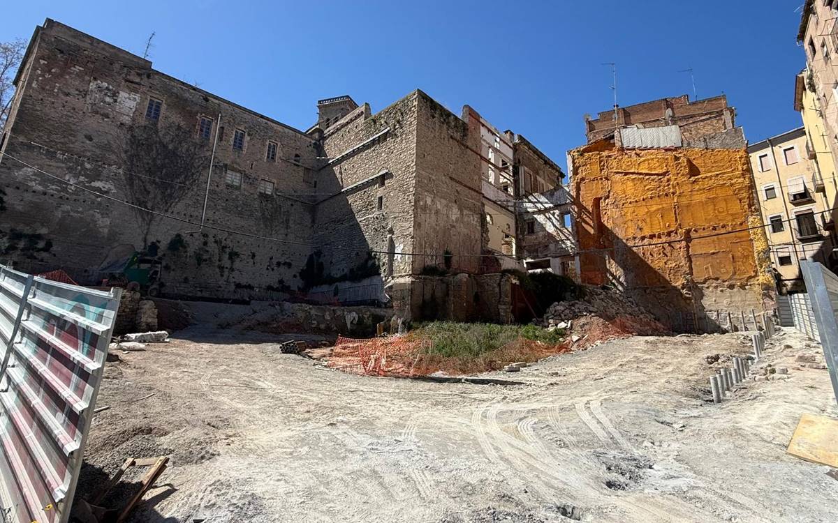 30 minuts per pis: la «foto» preventiva de 70 pisos a l'entorn de la nova seu de la Generalitat a Manresa