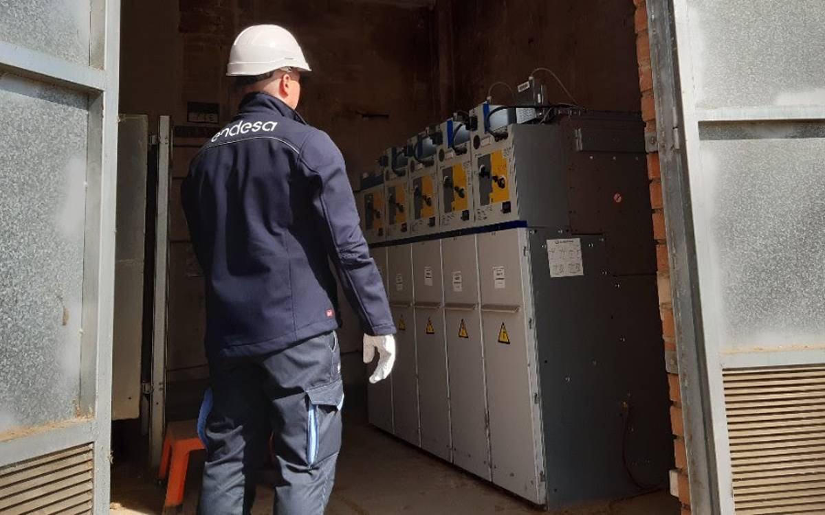 Endesa modernitza la xarxa elèctrica al Bages amb noves instal·lacions