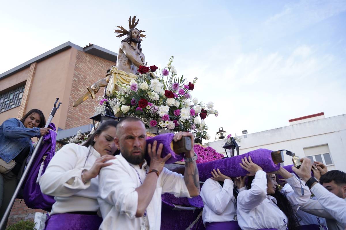 Can Puiggener es prepara per la seva 65a Setmana Santa: “És herència dels nostres avis”