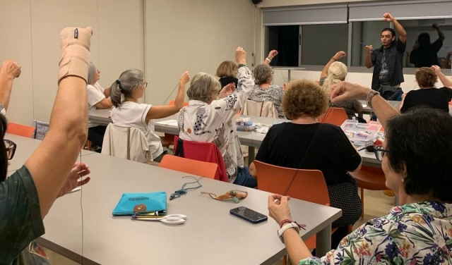 La manca de direcció del casal de Ca n’Aurell deixa a l’aire 31 tallers