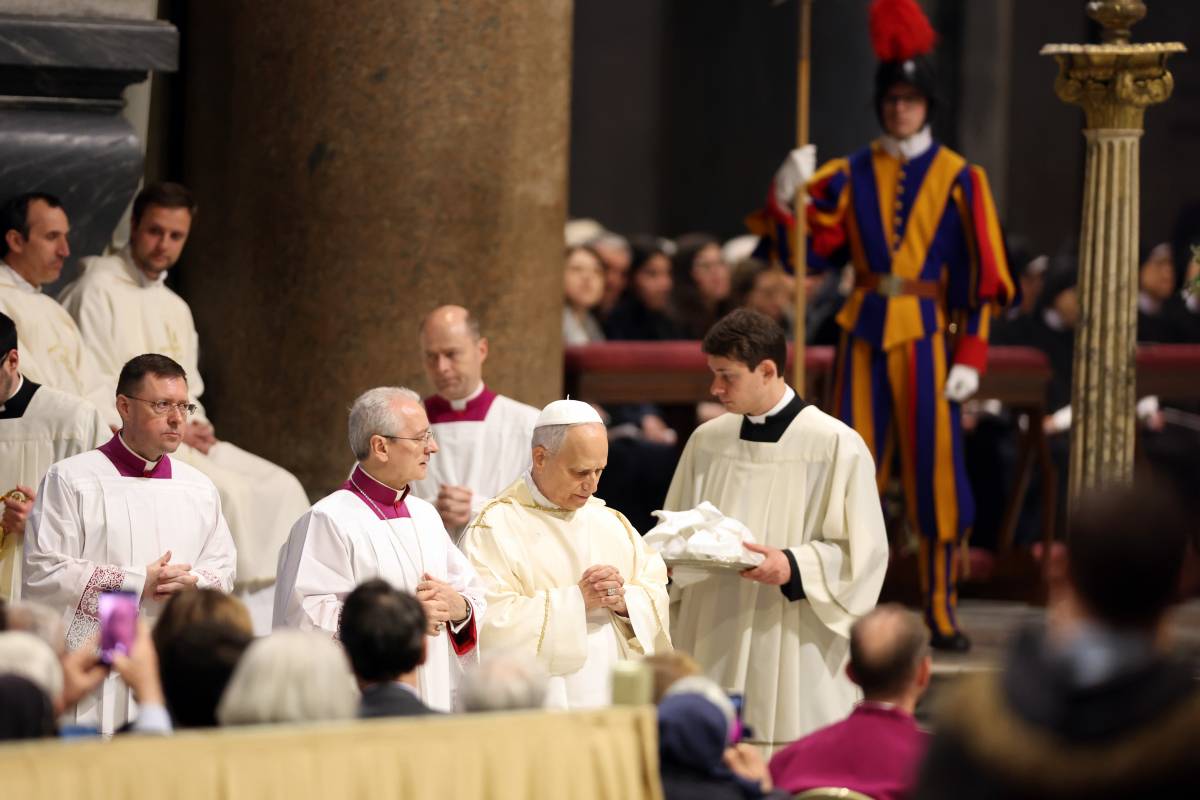Entre Trump i Sánchez: el viatge del Papa allunya l’Església espanyola de Vox