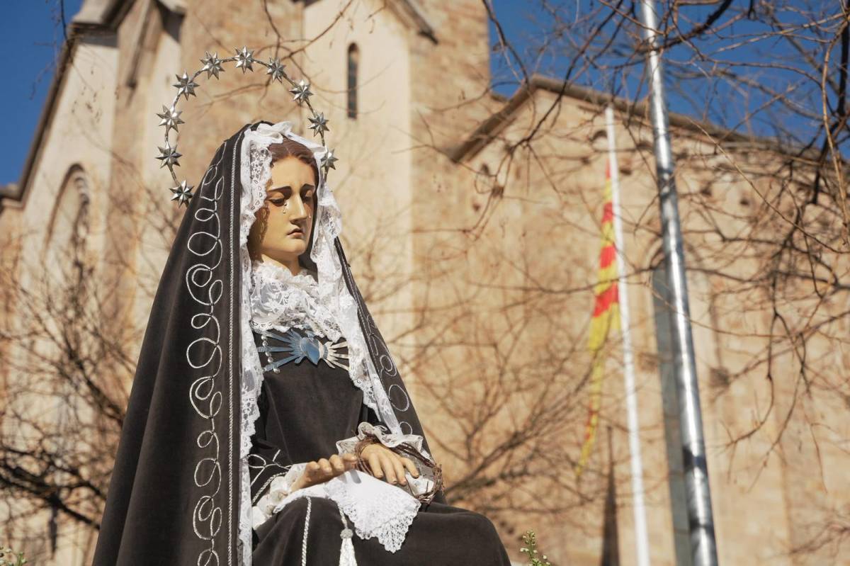 Viacrucis de Setmana Santa a Sabadell