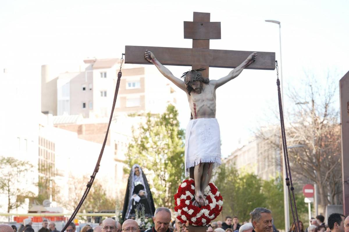Viacrucis de Setmana Santa a Sabadell
