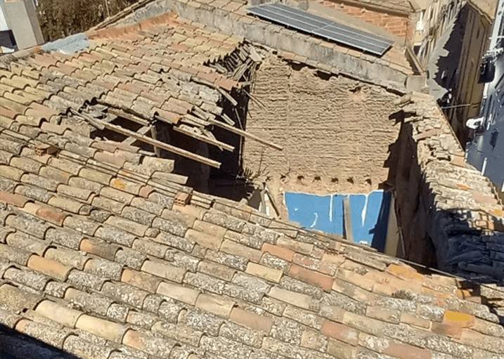 S'esfondra el sostre d'una casa a Esparreguera