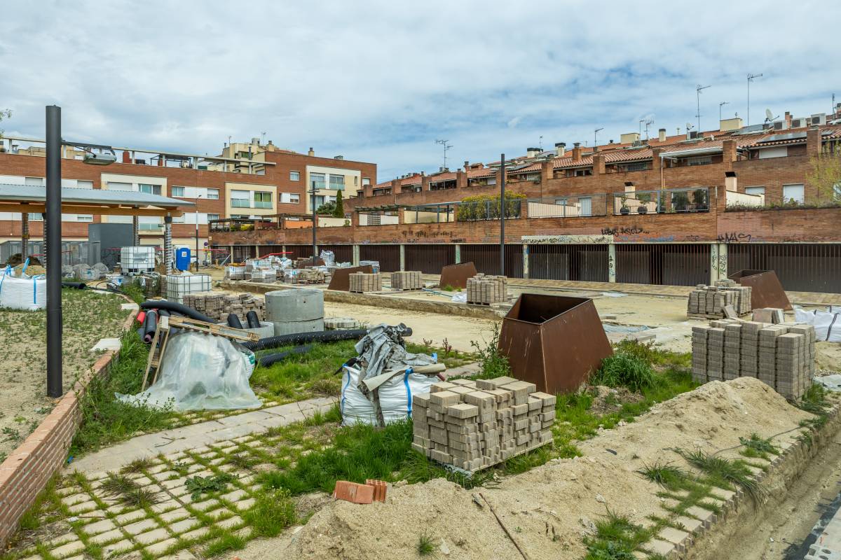 La reforma de la plaça de Mossèn Geis, aturada de nou