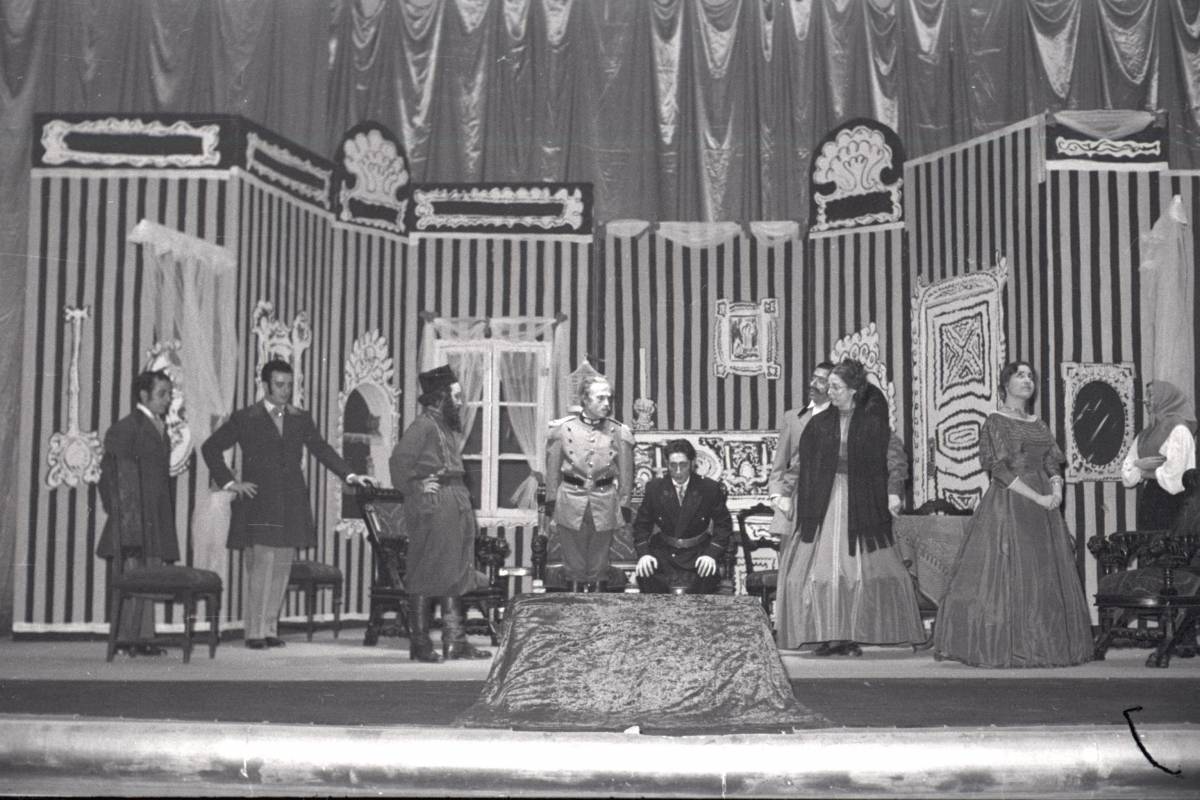 `El matrimonio`. La Faràndula, 1958 - JOAN BALMES BENEDICTO (AHS) `El matrimonio`. La Faràndula, 1958