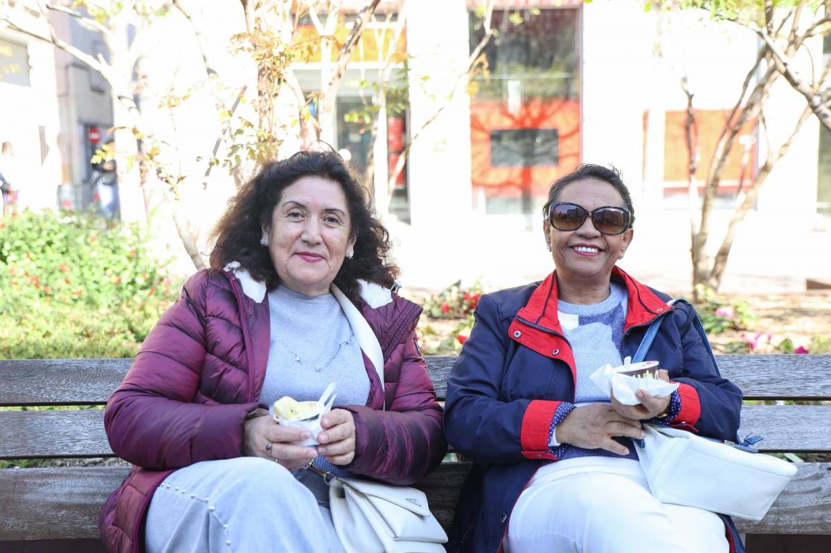 Magdalena Muñoz i Liva Espinosa - VÍCTOR CASTILLO