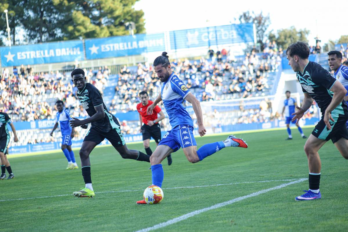 Urri, en una acció del duel - Victor Castillo Urri, en una acció del duel