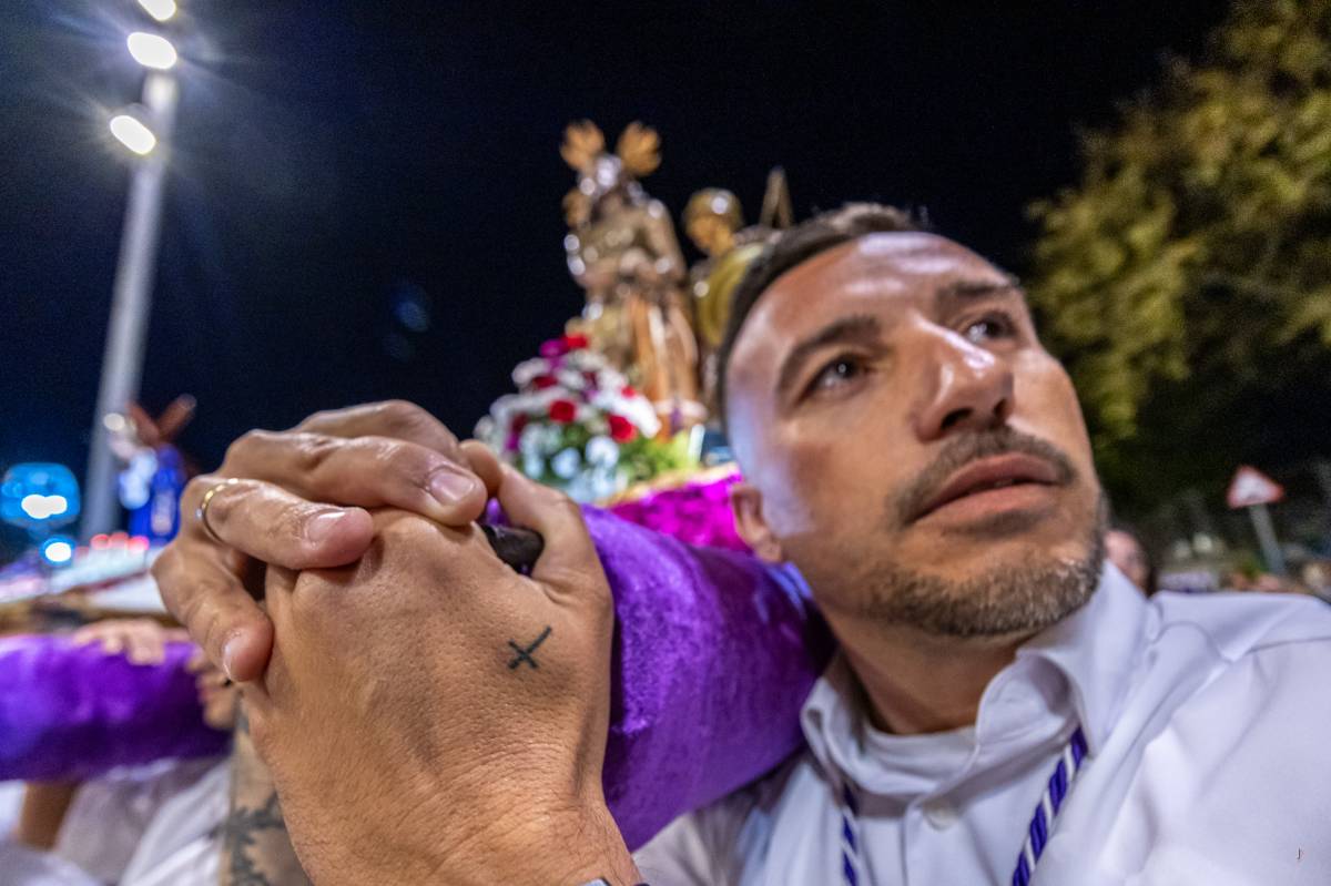 Processó de Divendres Sant a Can Puiggener - Juanma Peláez Processó de Divendres Sant a Can Puiggener