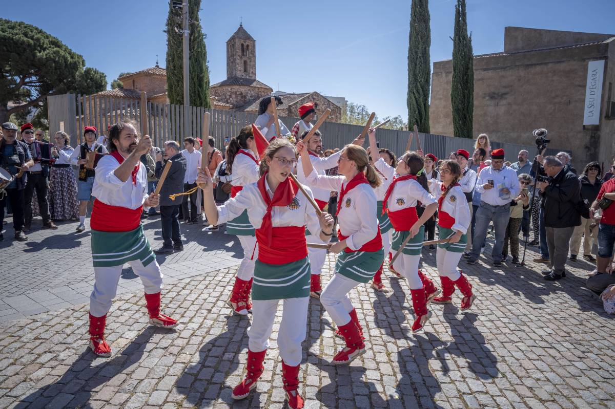 Caramelles de Terrassa i l`Antic Poble de Sant Pere