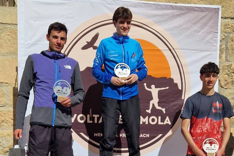 Marc Masana puja al podi dels 10 km a la 9a Volta a Peramola 