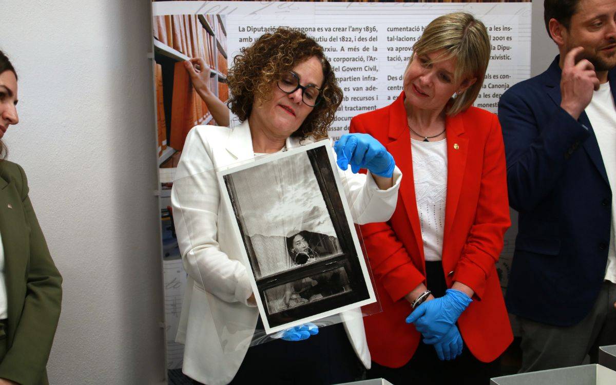 L'Arxiu de la Diputació de Tarragona ja custodia les fotografies de la reconeguda Col·lecció Forvm