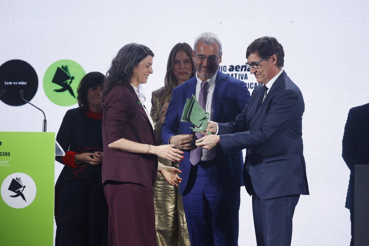 L'escriptora Samanta Schweblin guanya el primer Premi Aena de Narrativa