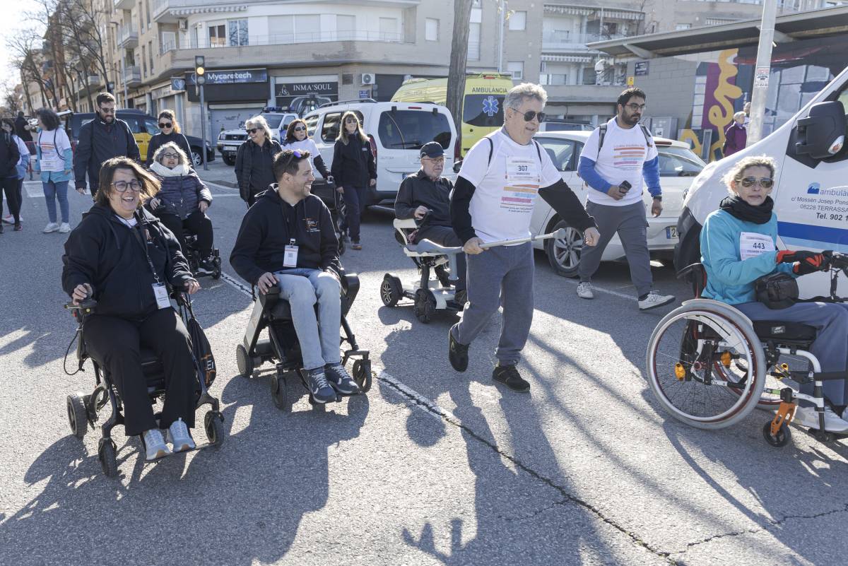 Primera cursa solidària per l’Esclerosi Múltiple (Terrassa) - LLUÍS CLOTET