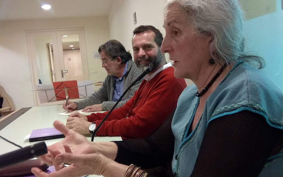 Manresa acollirà divendres la presentació del poemari «El cercle de la vida» de Clara Solà