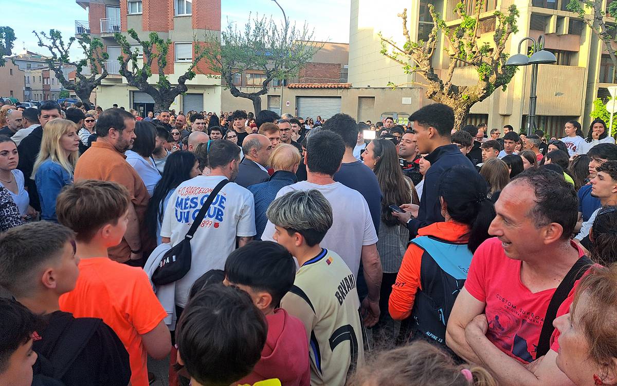 Cops de colze de l'extrema dreta per capitalitzar la indignació per l'agressió de Sant Joan